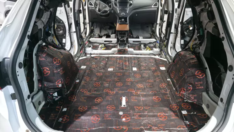 Шумоизоляция пола Hyundai Santa Fe-2